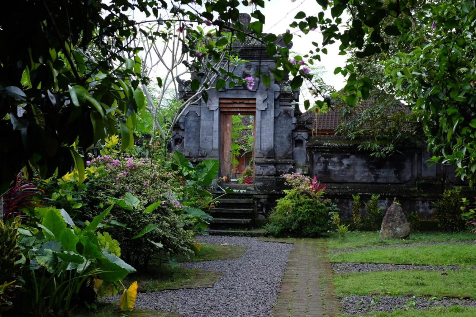 House Market Sidemen  Rum bild